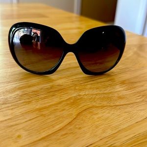 Ray-ban Jackie Ohh II sunglasses. Black.